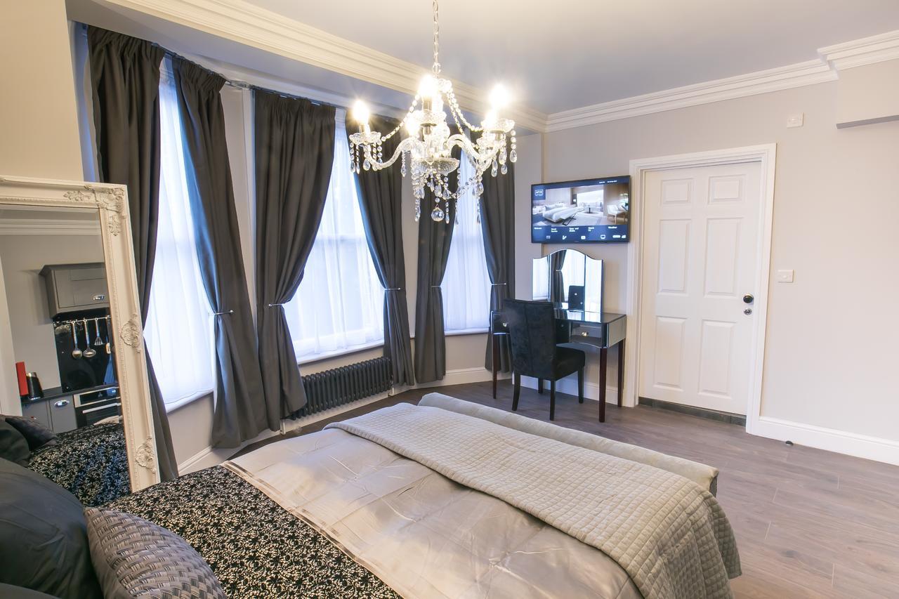 Apartments At Number 10 The Abbey NWI Dış mekan fotoğraf