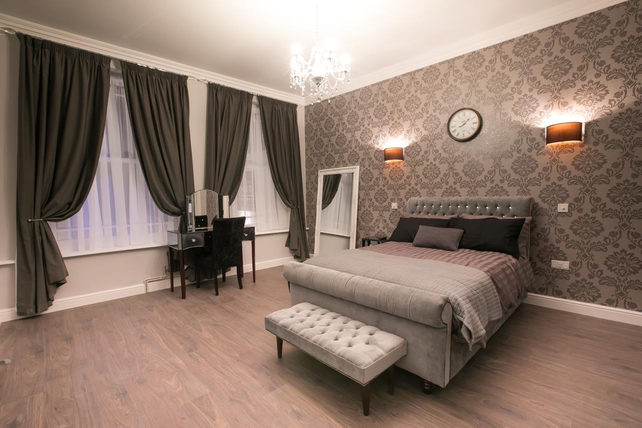 Apartments At Number 10 The Abbey NWI Dış mekan fotoğraf