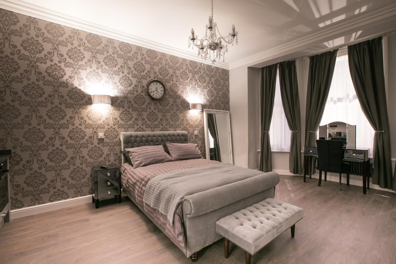Apartments At Number 10 The Abbey NWI Dış mekan fotoğraf