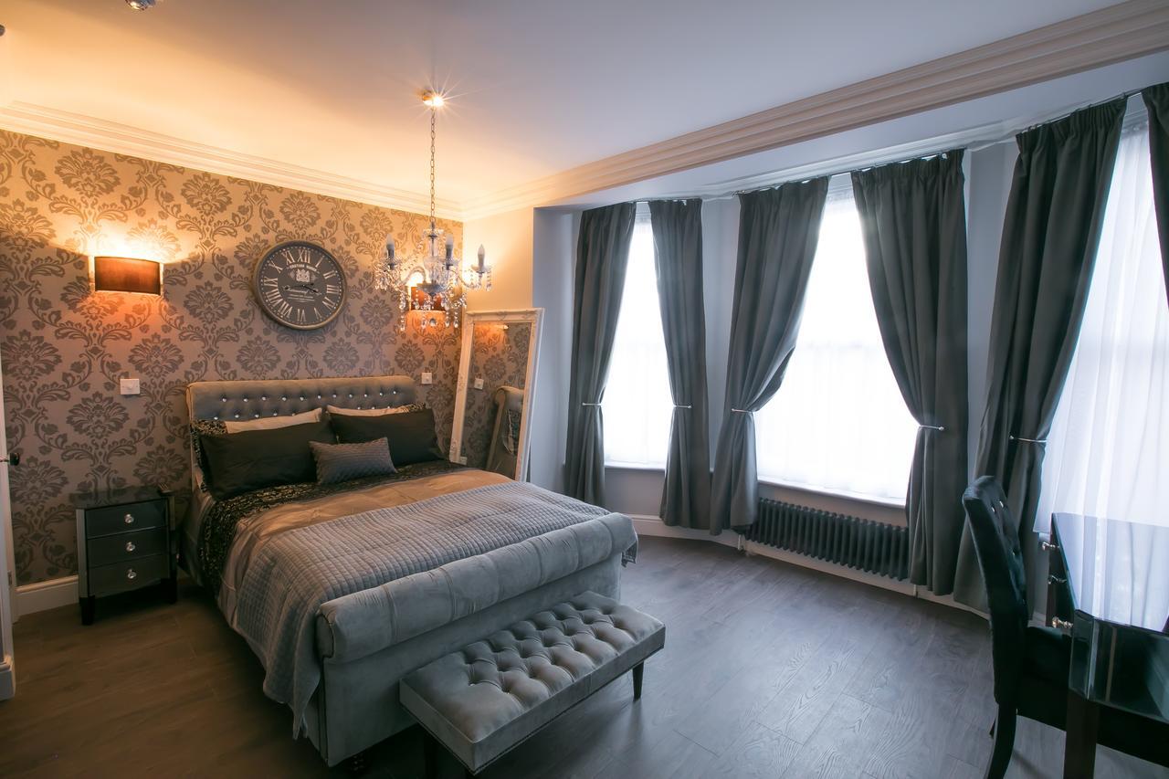 Apartments At Number 10 The Abbey NWI Dış mekan fotoğraf